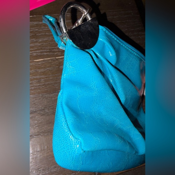 Turquoise Patent Wristlet Clutch - Picture 5 of 8